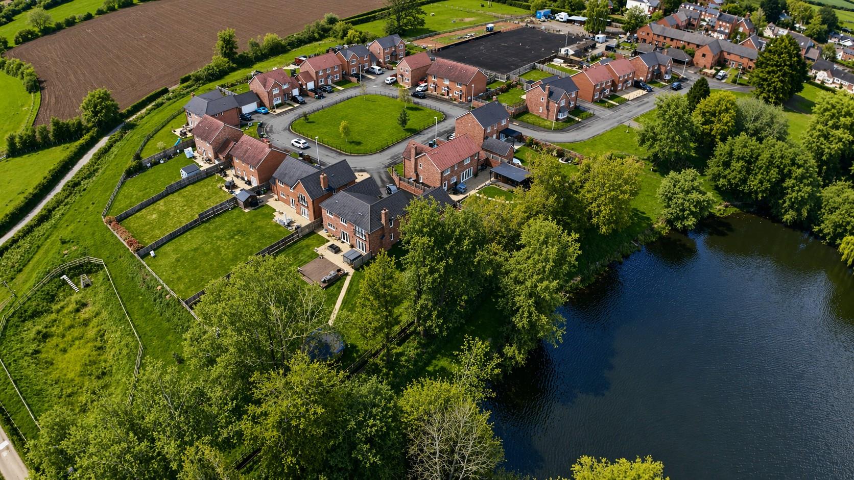 62 Prescott Court, Shrewsbury, SY4 2BF For Sale